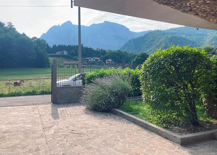 Iris - Relaxing Alpine Getaway Apartamento *